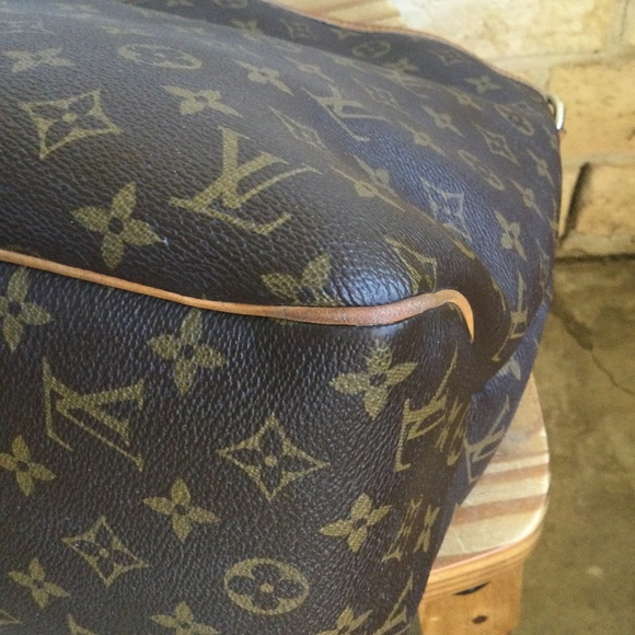 Authentic Louis Vuitton Delightful MM - Picture 9 of 16